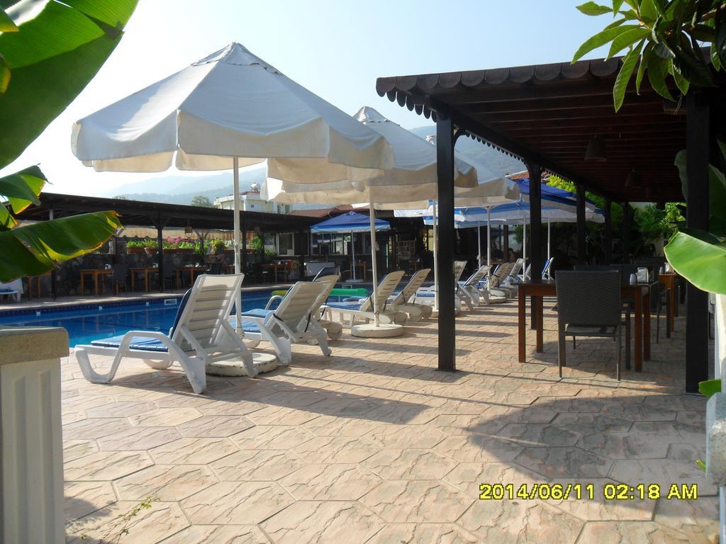 Club Alda Hotel Lapithos  Eksteriør billede