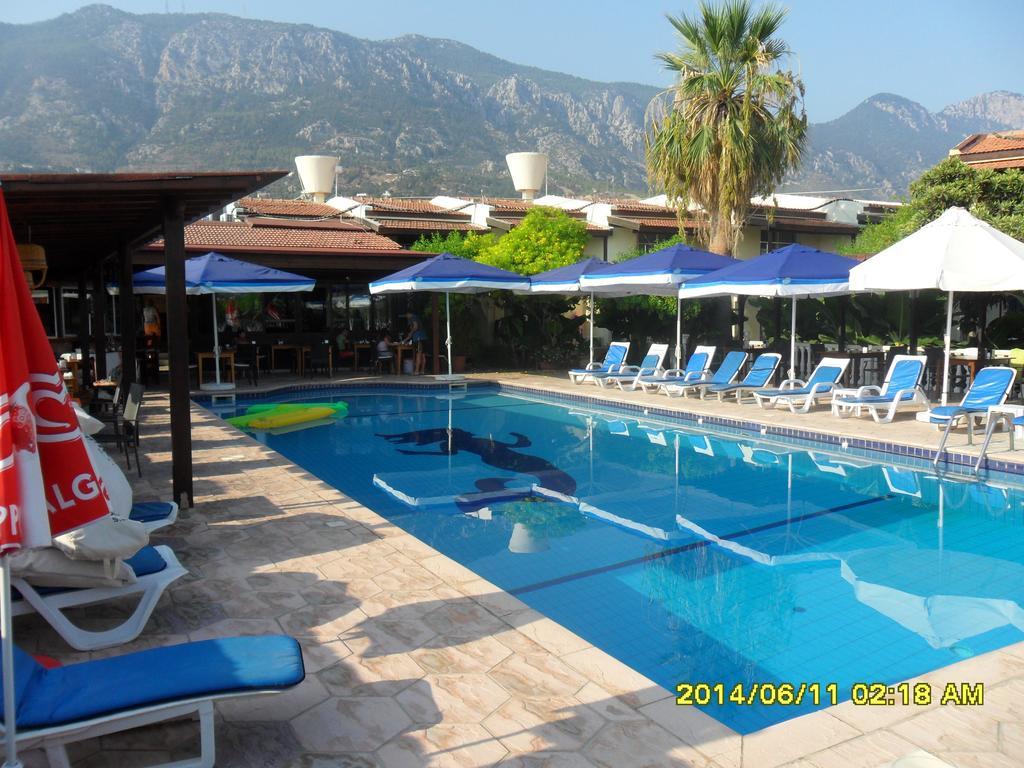 Club Alda Hotel Lapithos  Eksteriør billede