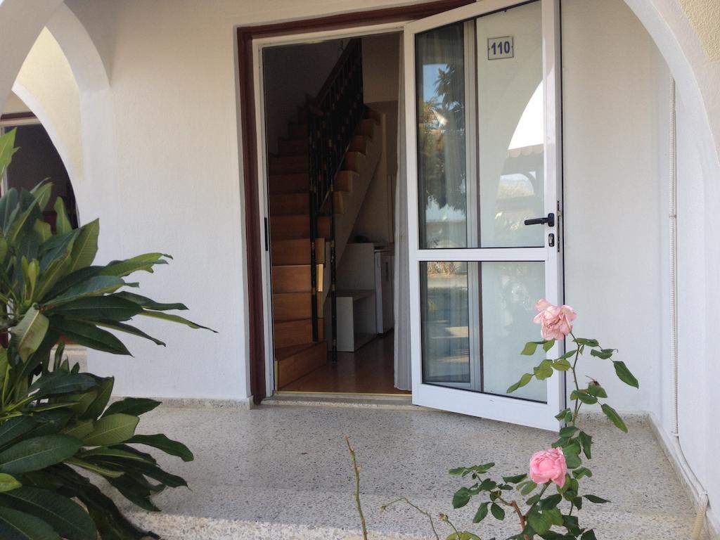 Club Alda Hotel Lapithos  Værelse billede