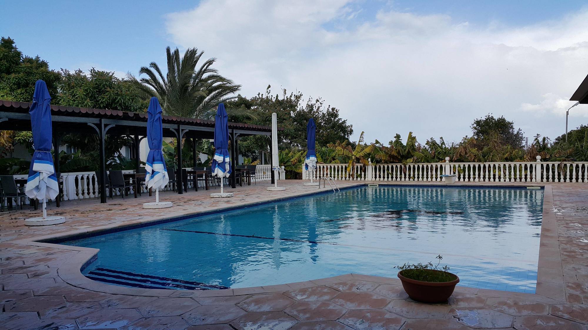 Club Alda Hotel Lapithos  Eksteriør billede
